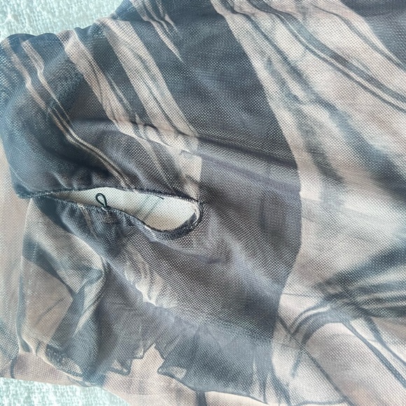 Zara Print dress with Tulle - Picture 7 of 9